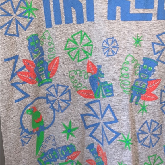 Disney tiki room tee - Picture 3 of 10
